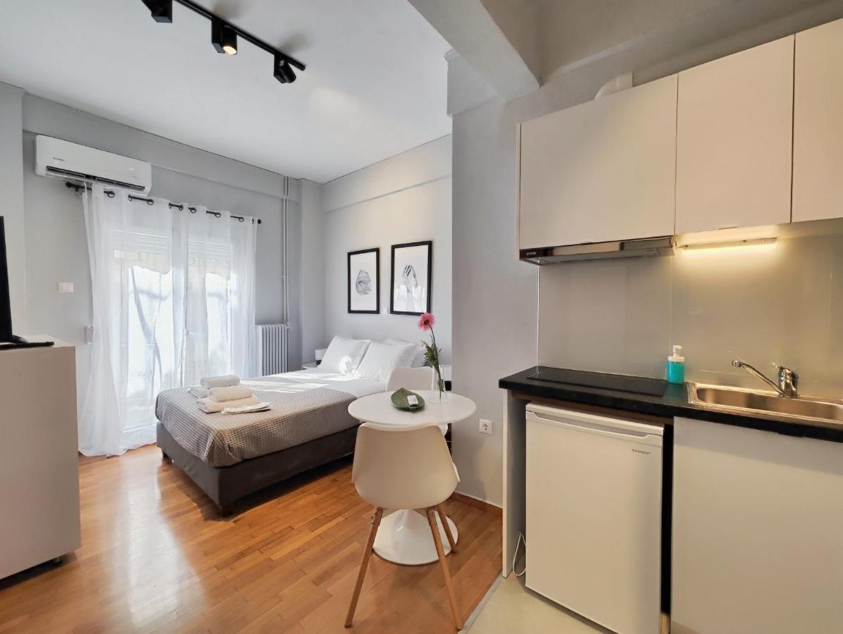 Zea Apartments Piraeus Buitenkant foto